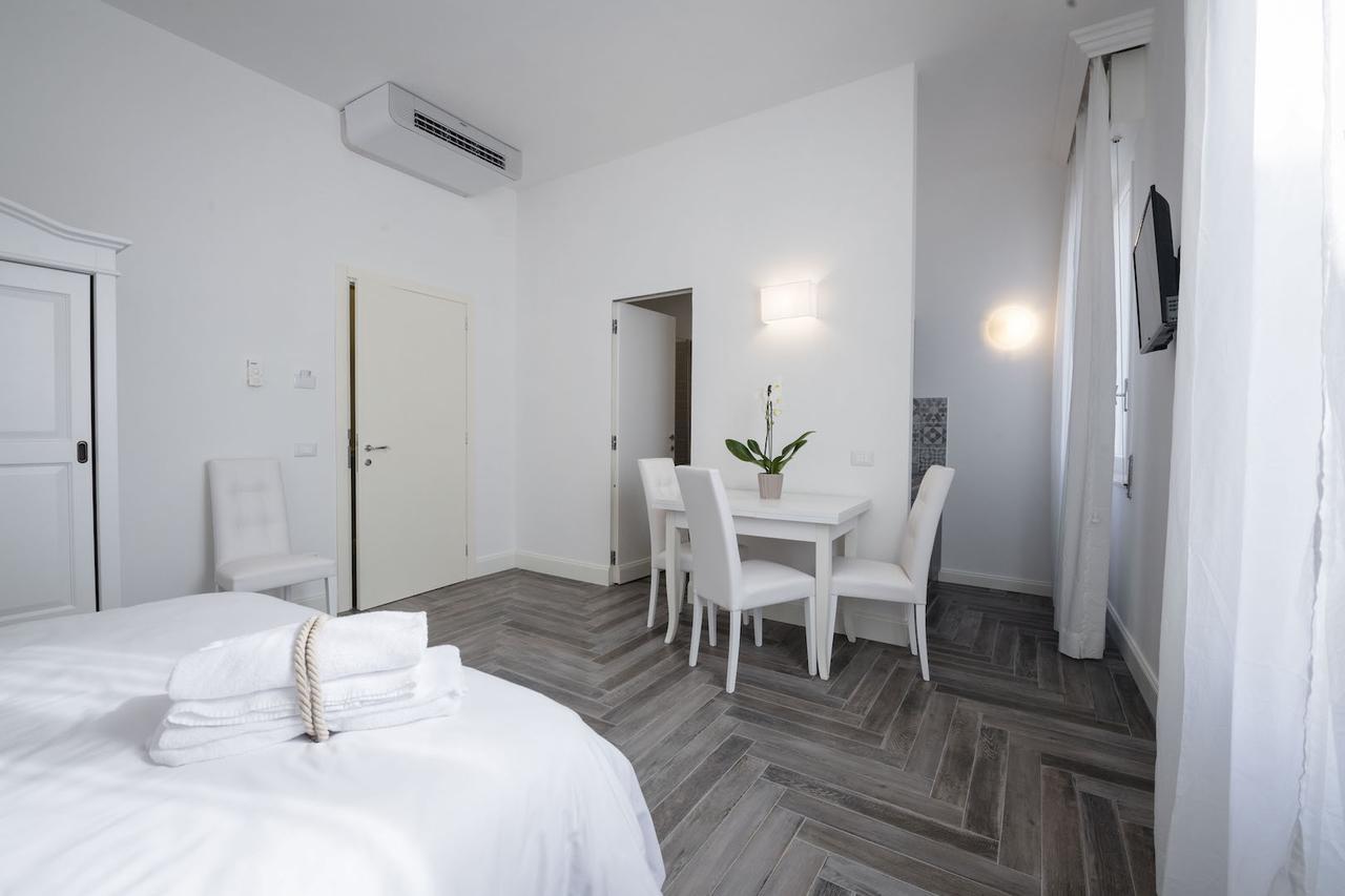 Antica Dimora Pellegrino Hotel ปิสโตยา ภายนอก รูปภาพ